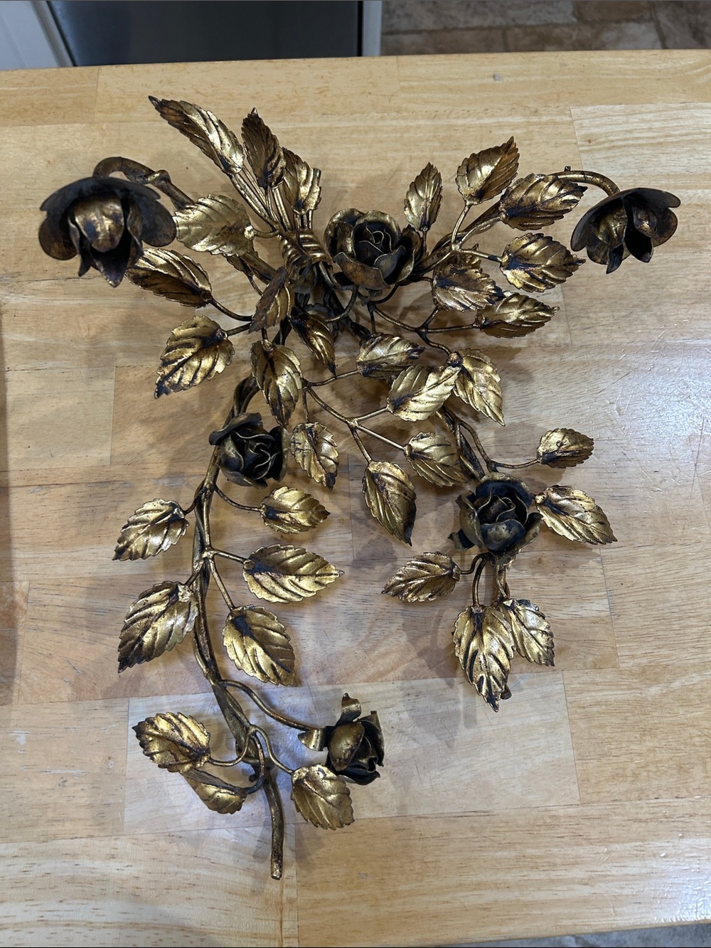 FABULOUS PAIR RARE VINTAGE ITALIAN GILT ROSE DOUBLE WALL SCONCES - Picture 10 of 16